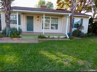 7723 Wish Ave, Van Nuys, CA 91406