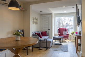 919 12th St NE Unit 305, Washington, DC 20002