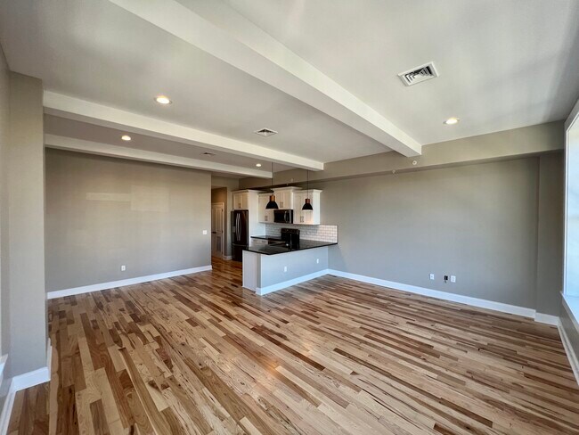 116 S Main St unit 308, Wilkes-Barre, PA 18701 - photo 6