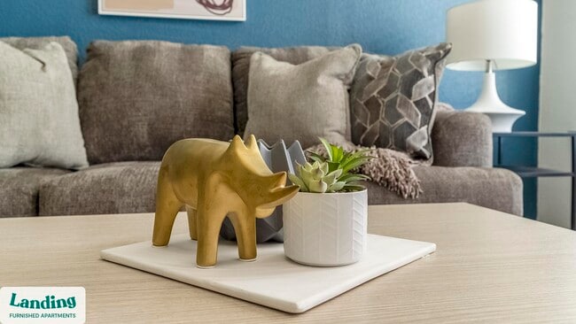 7116 Finn Hall Ave unit 12-107, Charlotte, NC 28216 - photo 2