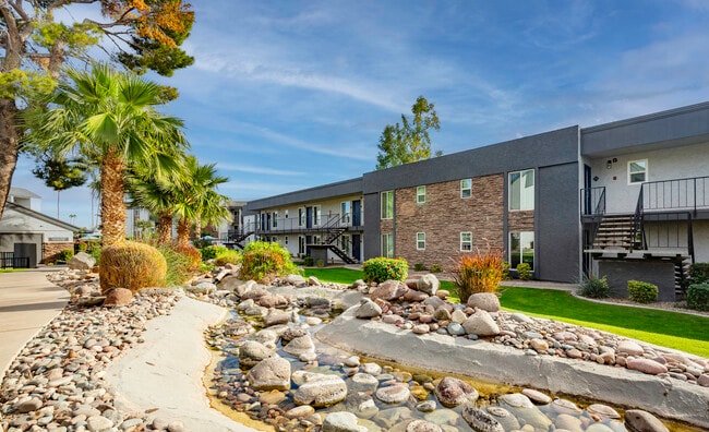 Waterstone, Mesa, AZ 85202 - photo 2