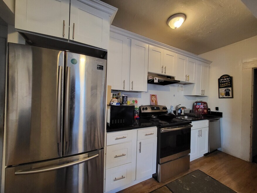 15 Higgins St unit 2, Allston, MA 02134 - photo 1