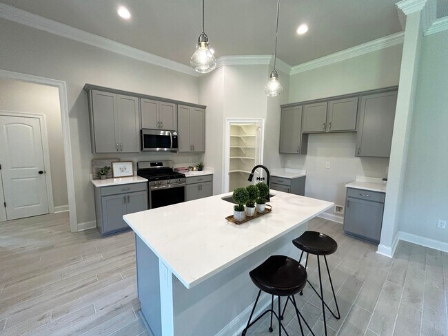 2032 Armwood Ave, Zachary, LA 70791 - photo 7