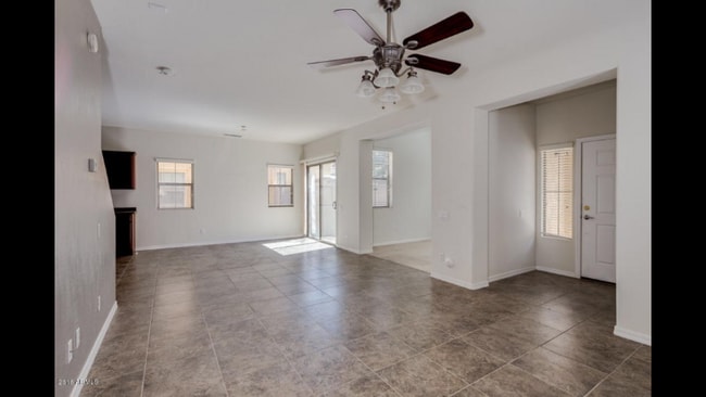 1933 W Davis Rd, Phoenix, AZ 85023 - photo 2