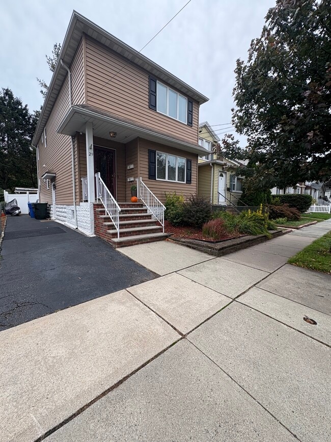 29 Wood St unit 2, Rutherford, NJ 07070 - photo 7