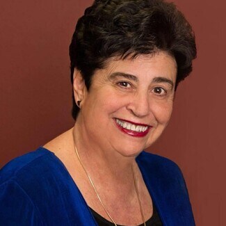 Leslee Dirk