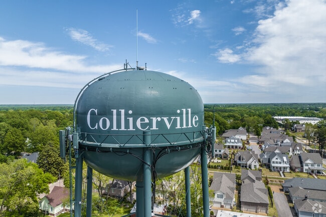 This water tower towers over Town Square in Collierville.