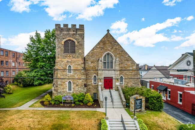 Abundant Life Academy is ready to educate the young people of Bellevue.