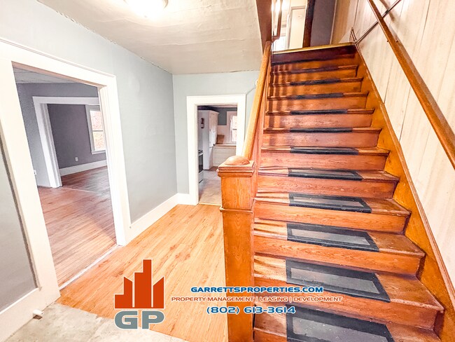 1 Bugbee Ave unit 1 Bugbee Av Unit 6, Barre, VT 05641 - photo 4