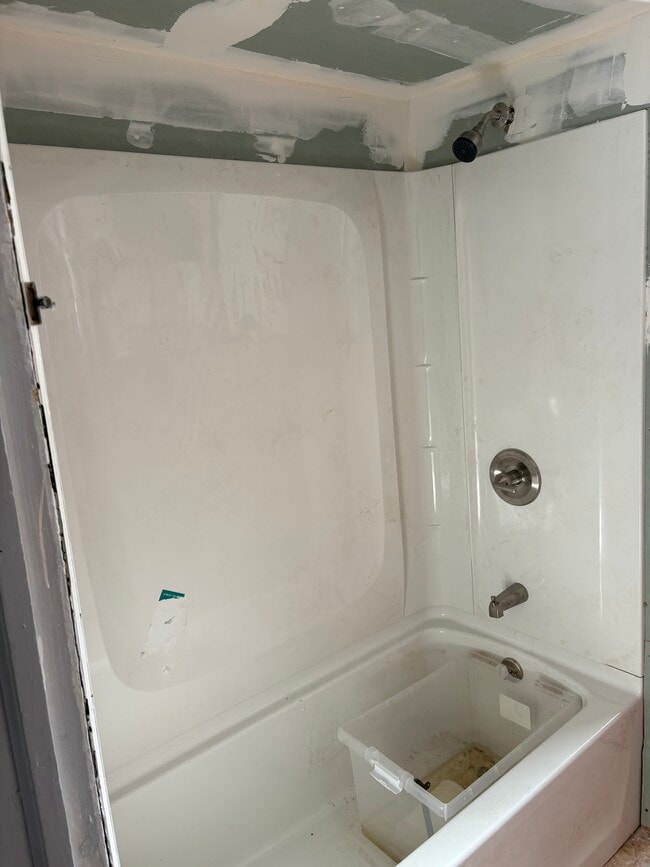 451 Oak St, Scranton, PA 18508 - photo 7