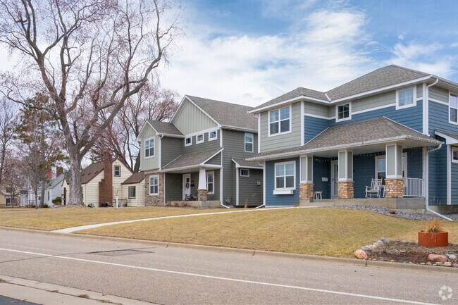 The Cavanagh Oaks neighborhood has clusters of millennium era homes.