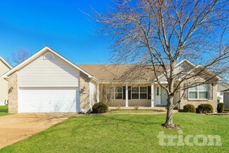 310 Woodson Trail Dr, Wentzville, MO 63385