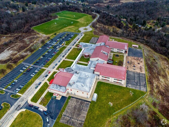 Marshall Elementary School is a public K-5 school and is rated A+ by Niche.