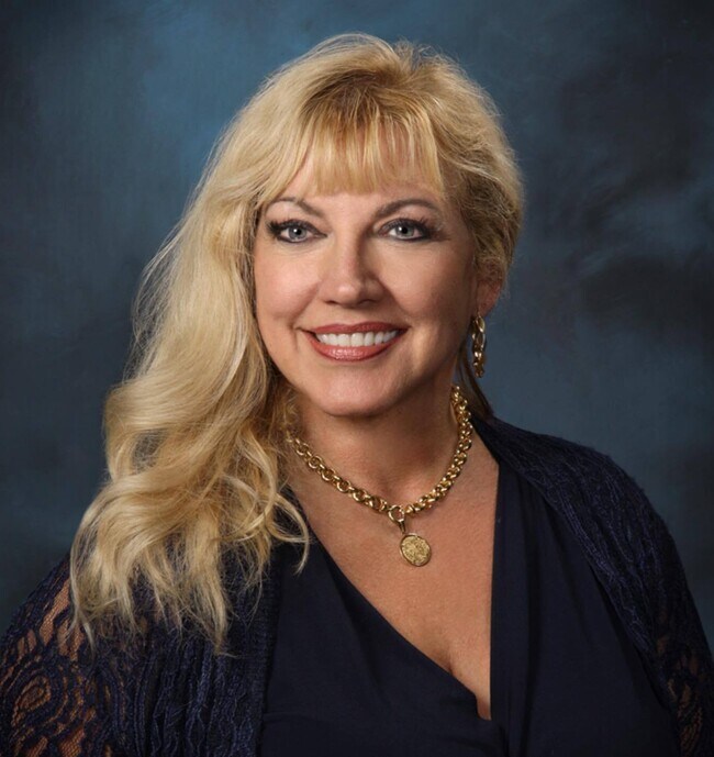 LISA SHILLING