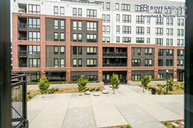 4310 Hubbard St unit FL2-ID1029, Emeryville, CA 94608 - photo 6