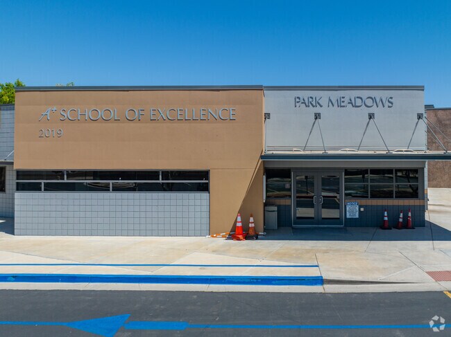 Park Meadows Elementary School in Glendale is rated a 6/10 from GreatSchools.com.