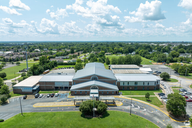 University Place Elementary School teaches students to do their best.