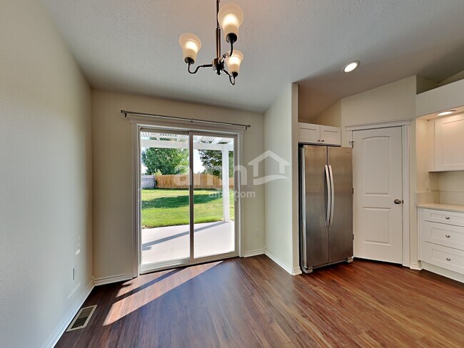 5318 Worth Way, Caldwell, ID 83607 - photo 4