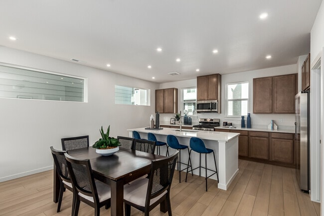 10787 Spalding View, Colorado Springs, CO 80908 - photo 3