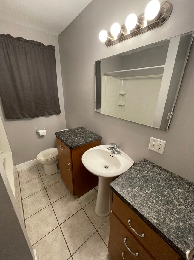 5815 Country View Dr unit 5815 Country View, Allendale, MI 49401 - photo 6