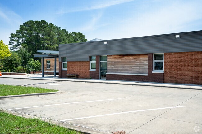 Lakewood Montessori Middle School is part of the Durham Public Schools system.