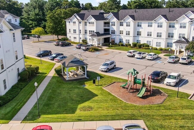 2010 Starlight Ln unit 2A, Hagerstown, MD 21740 - photo 4