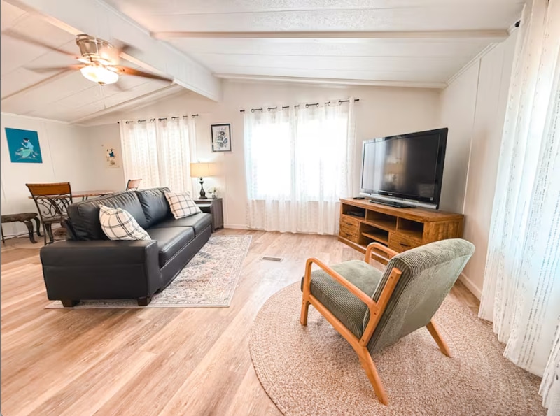 650 N 1st Ave, Thatcher, AZ 85552 - photo 1