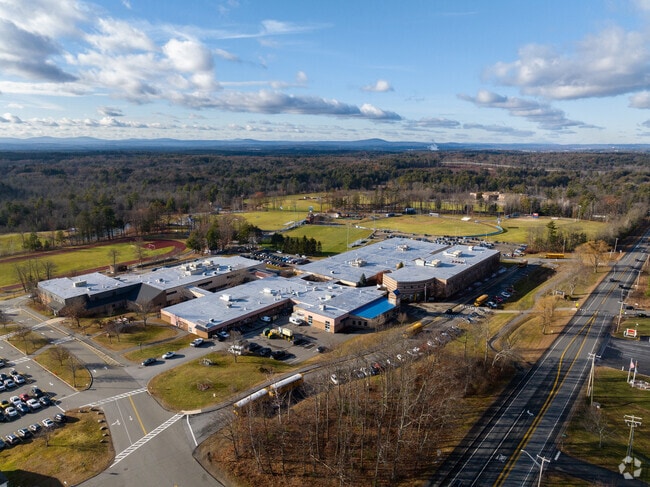 Londonderry Senior High School in Londonderry, NH serves grades 9-12.