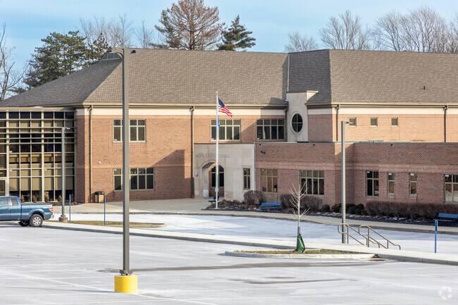Madeira Elementary School
Public Elementary School
Madeira, Cincinnati OH