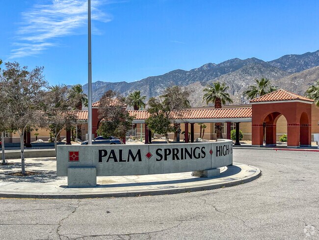 Palm Springs High School serves caters to school-aged students in Oasis del Sol.