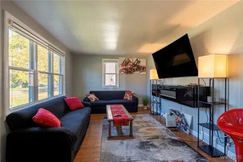 5645 West Ln, Lake View, NY 14085 - photo 6