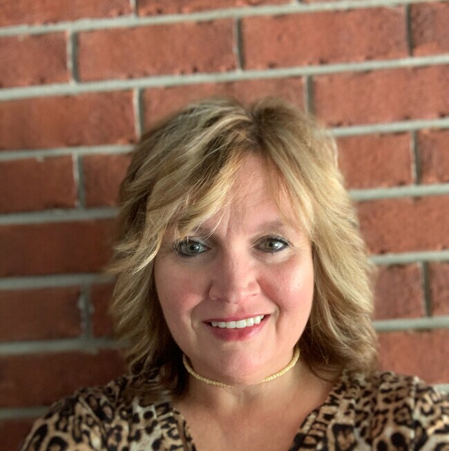 Paula McMillan