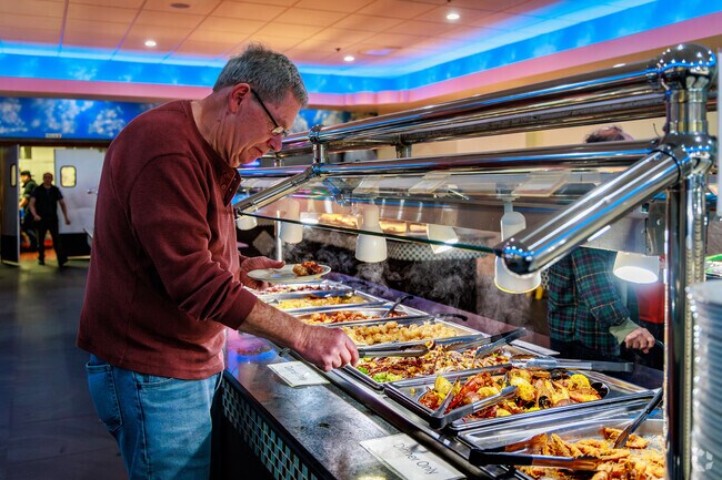 Residents love coming to Flaming Grill Buffet in Mattydale to sample a huge selection of dishes.