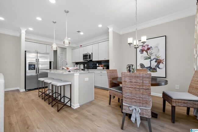 4550 Village Springs Square, Fultondale, AL 35068 - photo 6