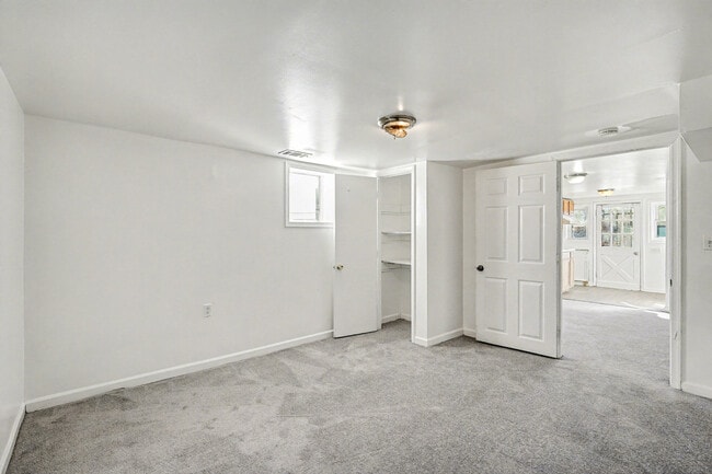 6120 Otis St, Hyattsville, MD 20785 - photo 4