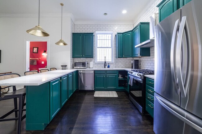 2113 W Grand Ave unit ID1360123P, Chicago, IL 60612 - photo 5