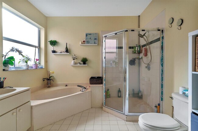 13218 SW 54th Ct, Miramar, FL 33027 - photo 5