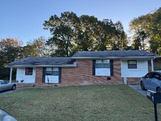 4706 Metro Park Ln Unit A, Hixson, TN 37415