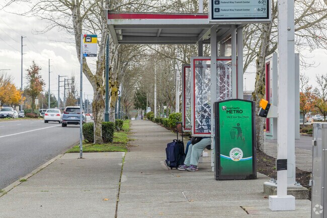 Bus Stops are conveniently located in the Federal Way area.
