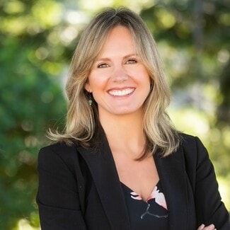 Tina Neuhausel