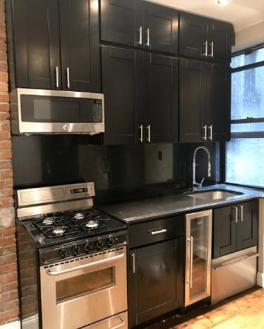 436 W 52nd St unit 7C, New York, NY 10019 - photo 4