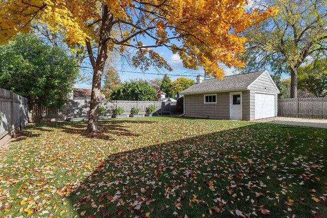 810 E Pershing St unit ID1296542P, Appleton, WI 54911 - photo 4