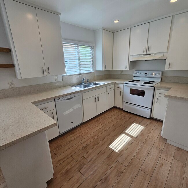 1845 N Vulcan Ave unit 1, Encinitas, CA 92024 - photo 6