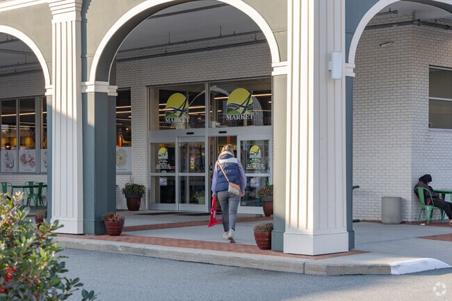 The A-Market is close to the Old Beach neighborhood and has a wonderful selection.