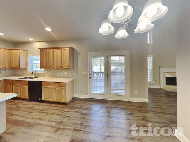 1031 Buckhorn Blvd, Locust Grove, GA 30248 - photo 7