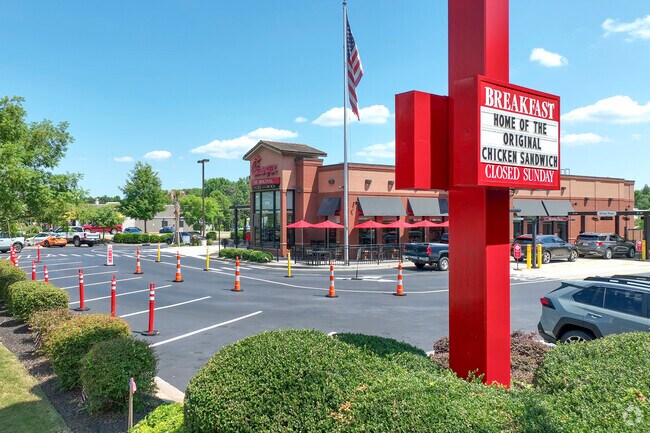 Chick-fil-A in Ballentine offers outdoor seating and top-tier customer service.