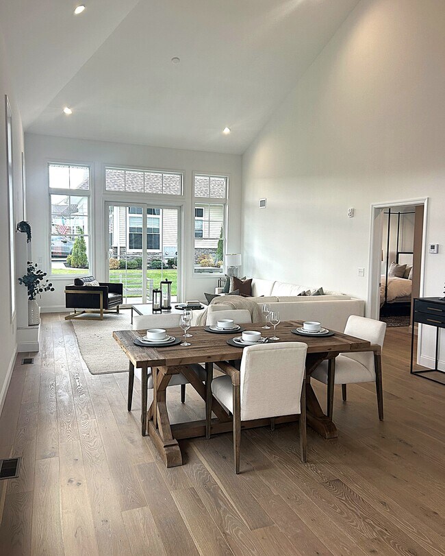 Country Pointe Meadows unit 329, Yaphank, NY 11980 - photo 5