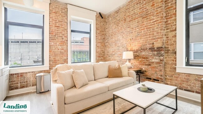 425 20th St S unit 214, Birmingham, AL 35233 - photo 2