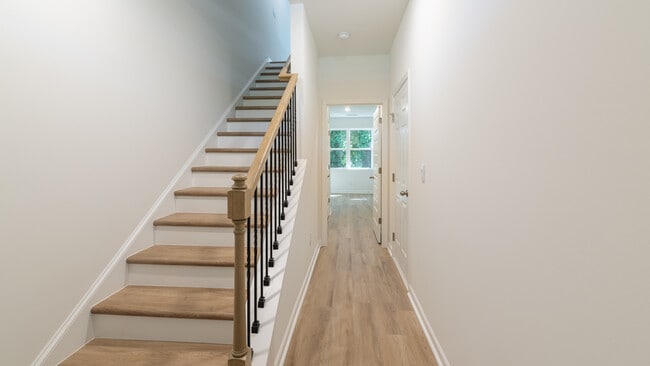 1330 Lakota SE, Atlanta, GA 30315 - photo 2