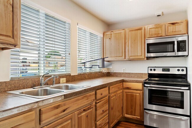 167-4700 4700 S, Washington Terrace, UT 84405 - photo 4